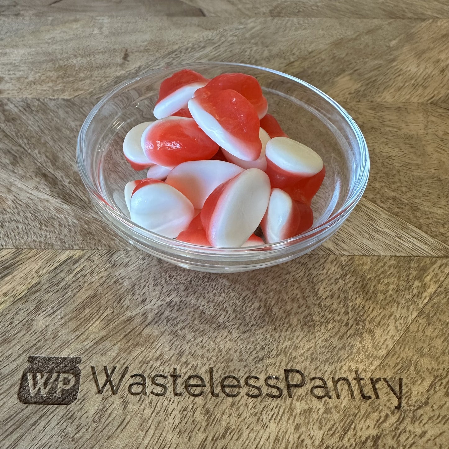 Strawberry Cream Gluten Free Lollies 500ml jar